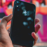 为什么动态住宅IP工具能够帮助无限制投票?