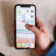 Facebook养号要用住宅代理IP吗?住宅IP有什么优势?