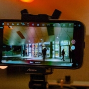 想要做好跨境直播,网络问题该怎么解决?